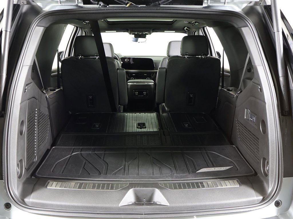 Used 2025 Chevrolet Tahoe High Country w/ Sun And Tow Package image 25