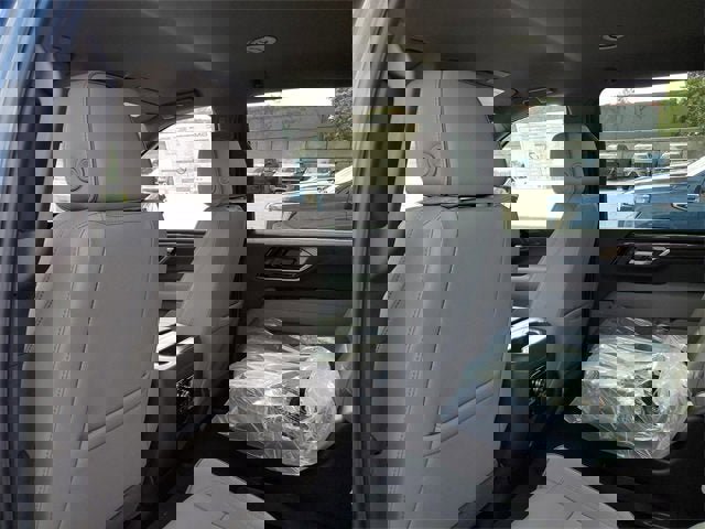 New 2026 GMC Yukon XL Elevation image 10