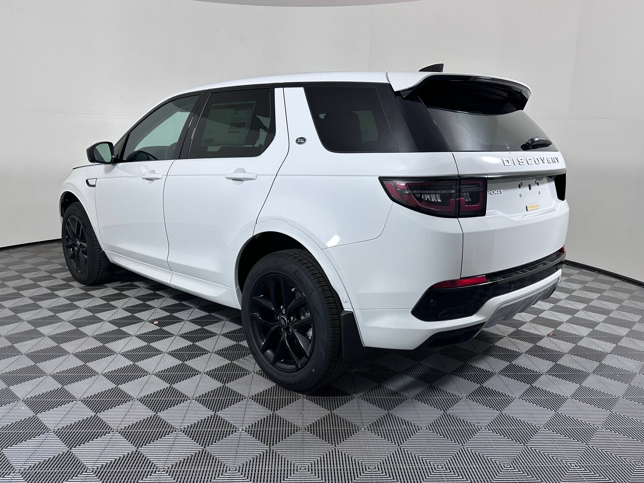 Used 2025 Land Rover Discovery Sport S AWD/4WD image 3