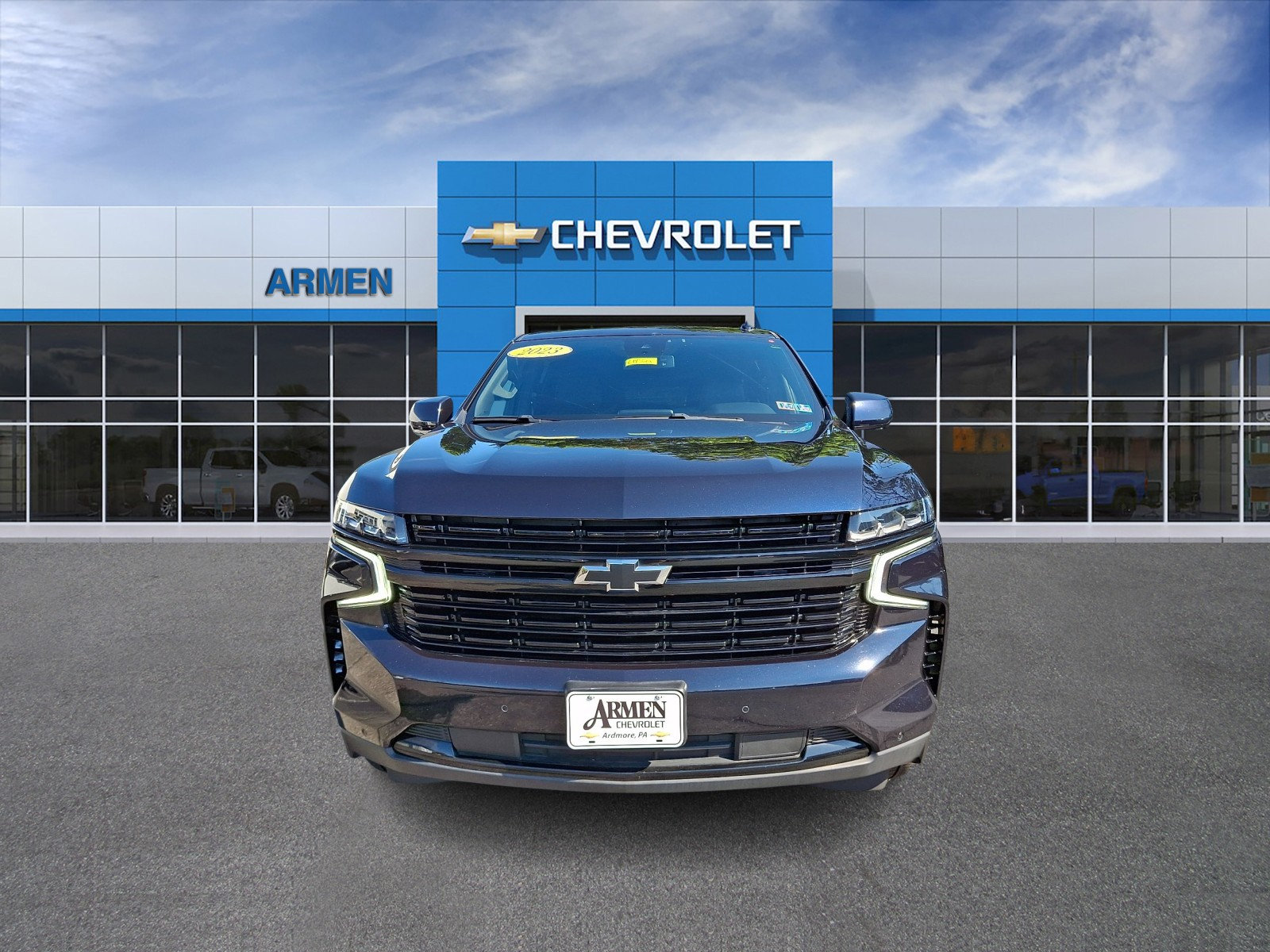 Certified 2023 Chevrolet Suburban RST AWD/4WD image 3