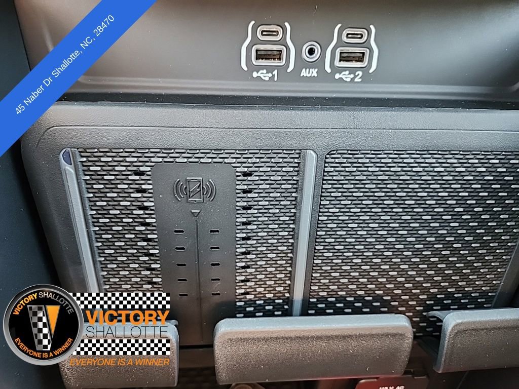 New 2025 RAM 1500 4x4 Crew Cab image 37