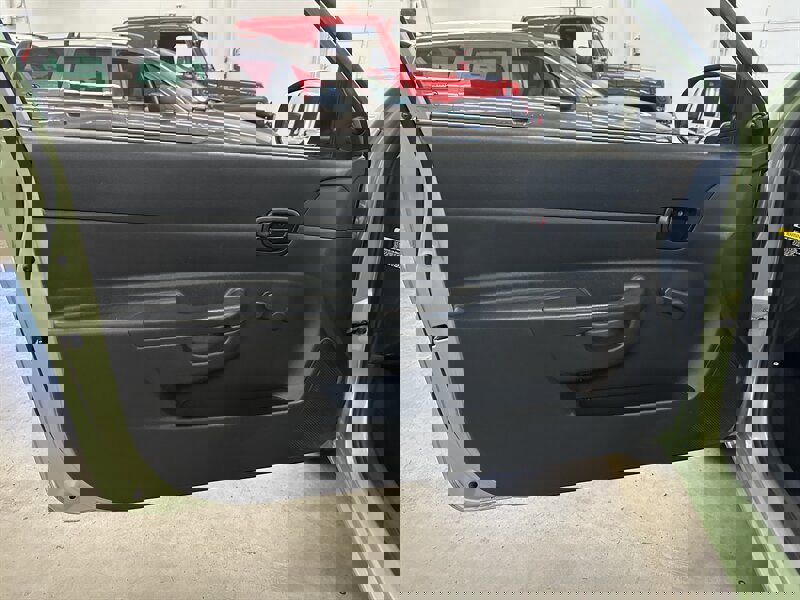 Used 2010 Hyundai Accent GS image 25