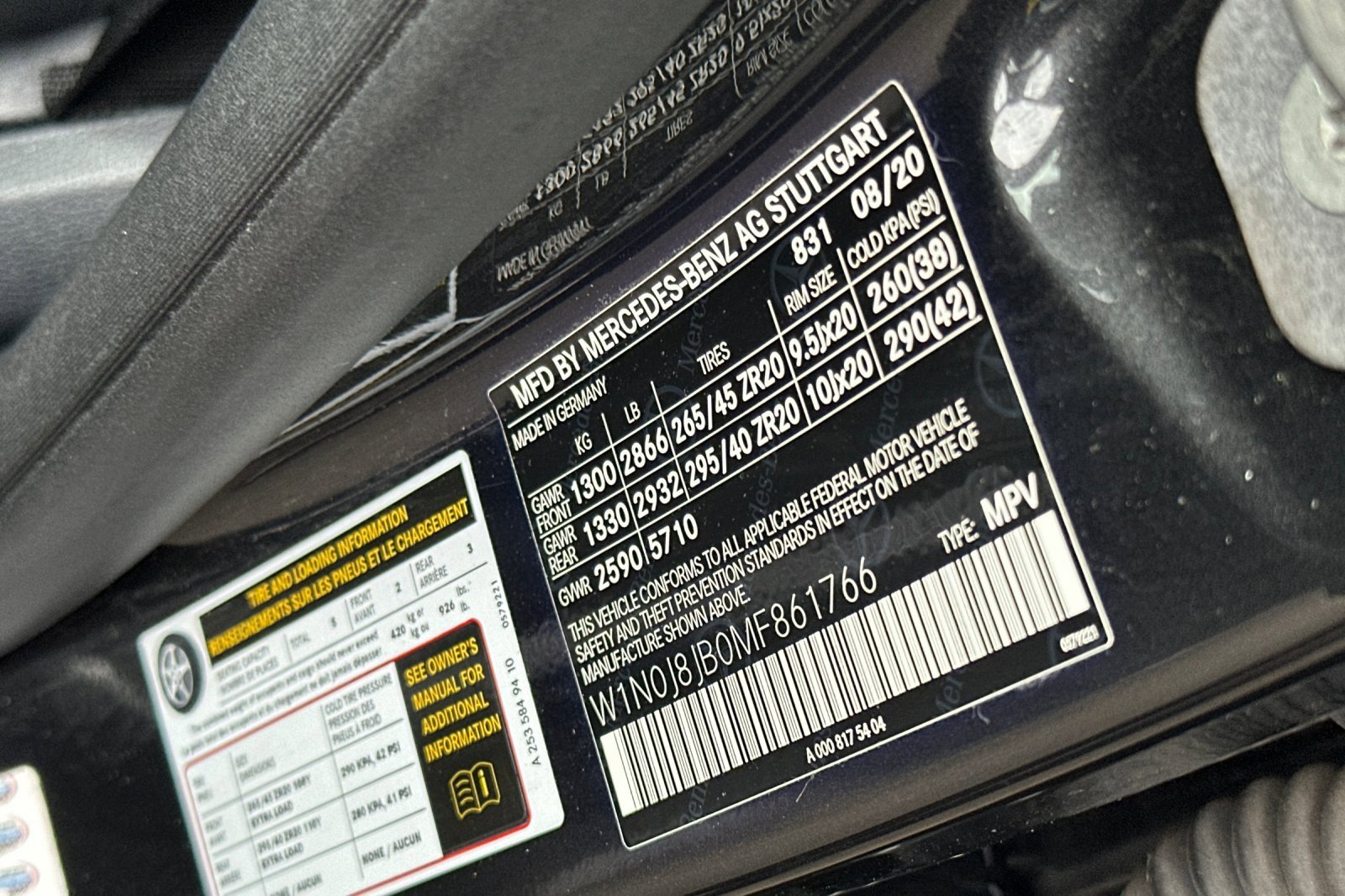 Used 2021 Mercedes-Benz GLC 63 AMG 4MATIC Coupe image 27