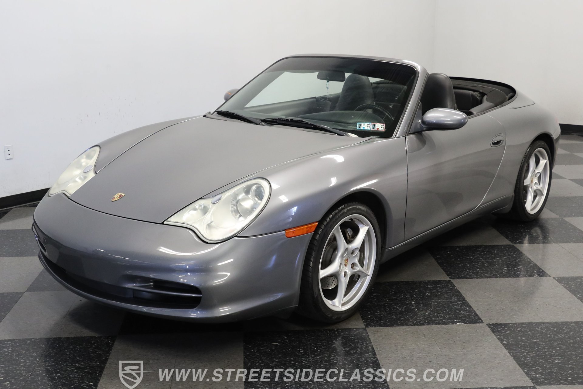 Used 2002 Porsche 911 Carrera 4 AWD/4WD image 18