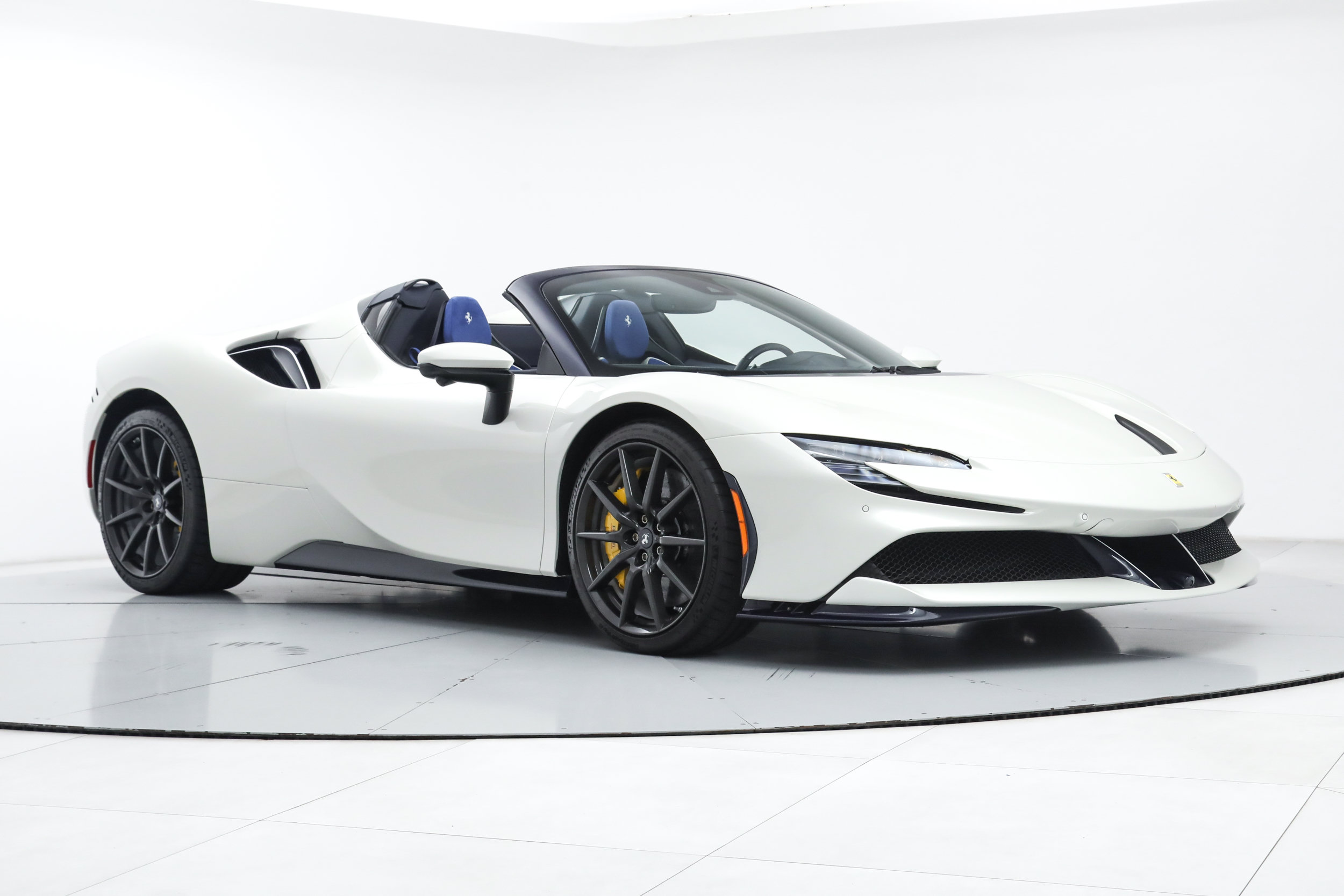 Certified 2022 Ferrari SF90 Spider AWD/4WD image 12