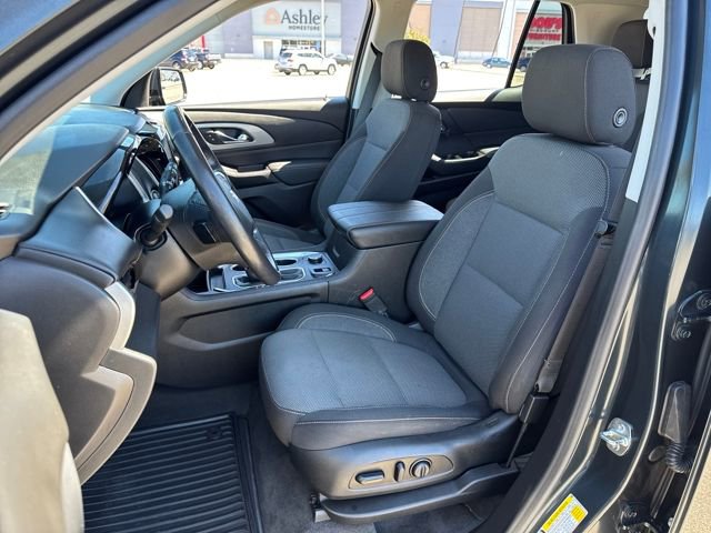 Used 2019 Chevrolet Traverse LT image 5