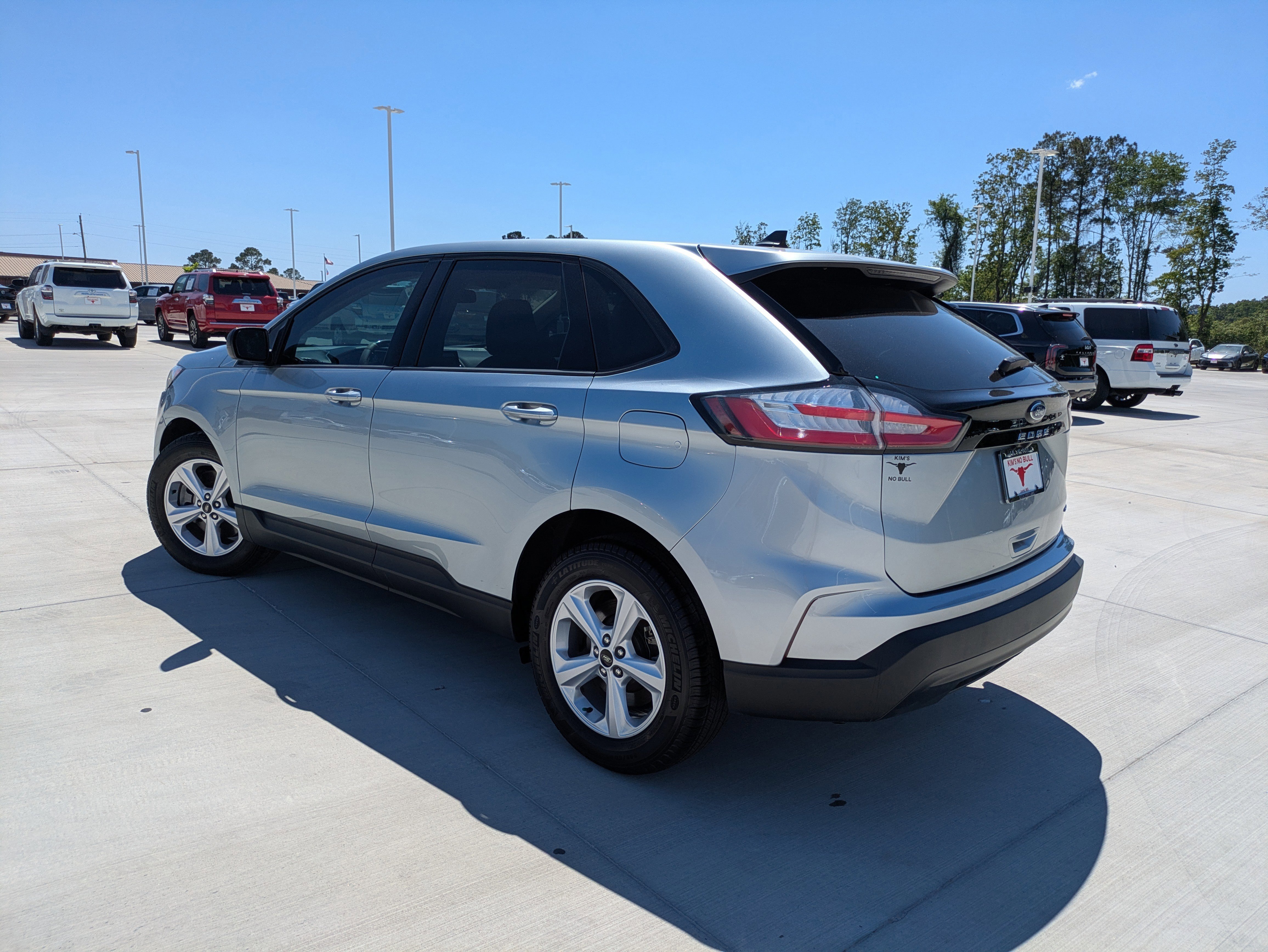 Used 2024 Ford Edge SE AWD/4WD image 5