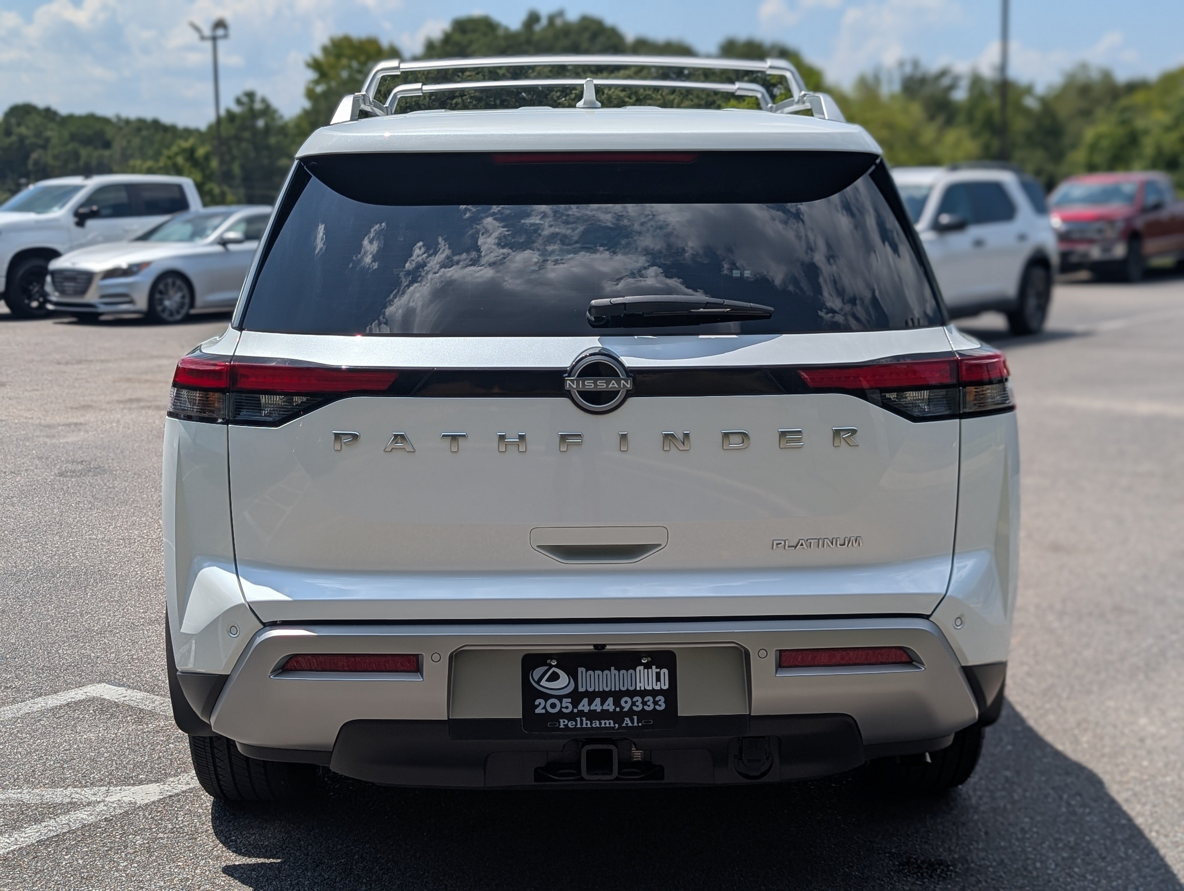 Used 2025 Nissan Pathfinder Platinum w/ Cargo Package FWD image 8