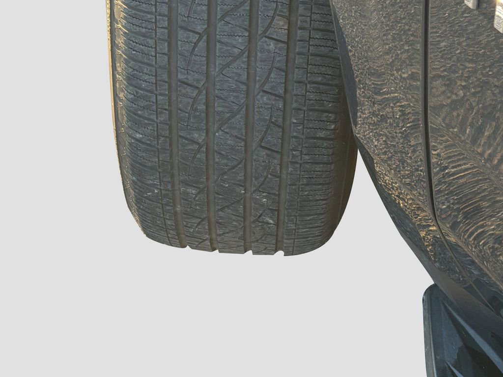 Used 2021 Chevrolet Tahoe Premier w/ Premium Package image 43