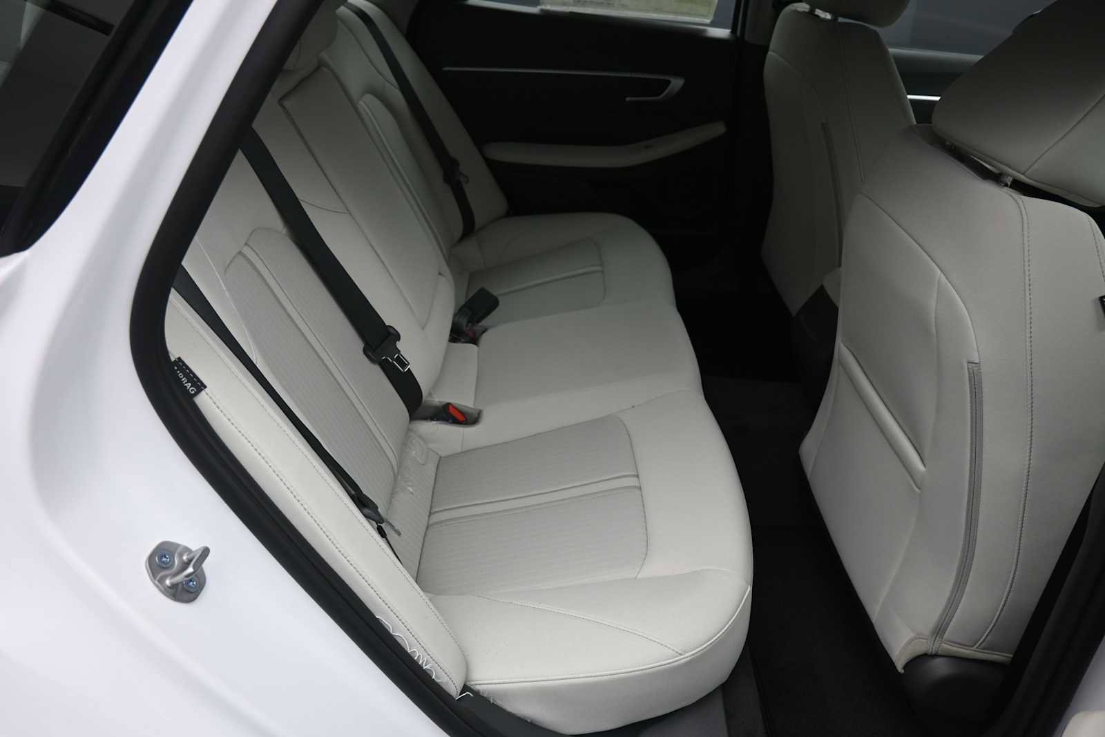 New 2026 Hyundai Sonata SEL FWD image 22