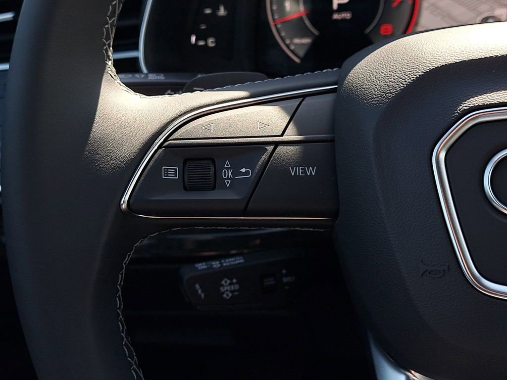 New 2026 Audi Q7 3.0T Premium Plus AWD/4WD image 9