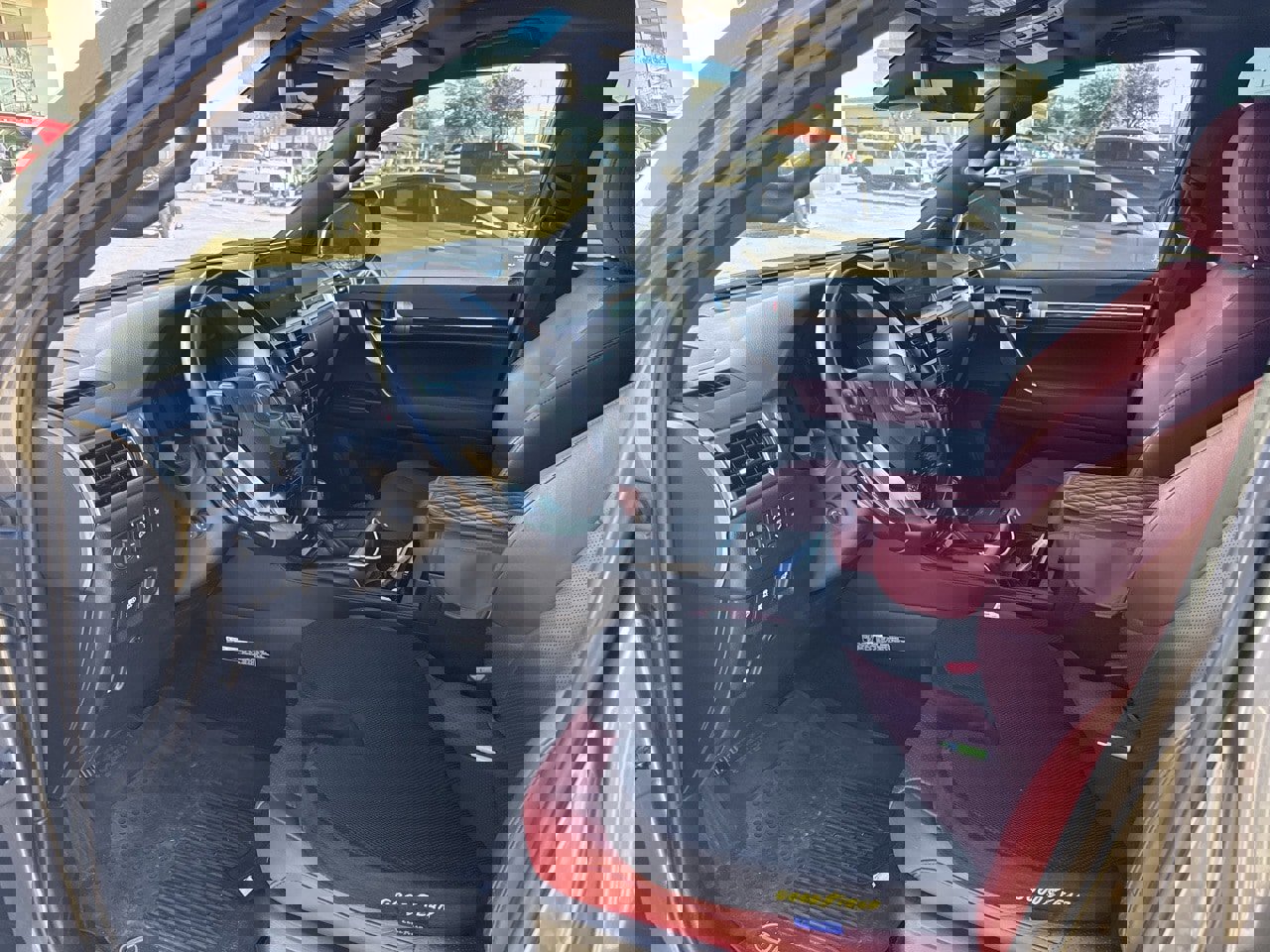 Used 2022 Lexus GX 460 Luxury w/ Off Road Package image 6