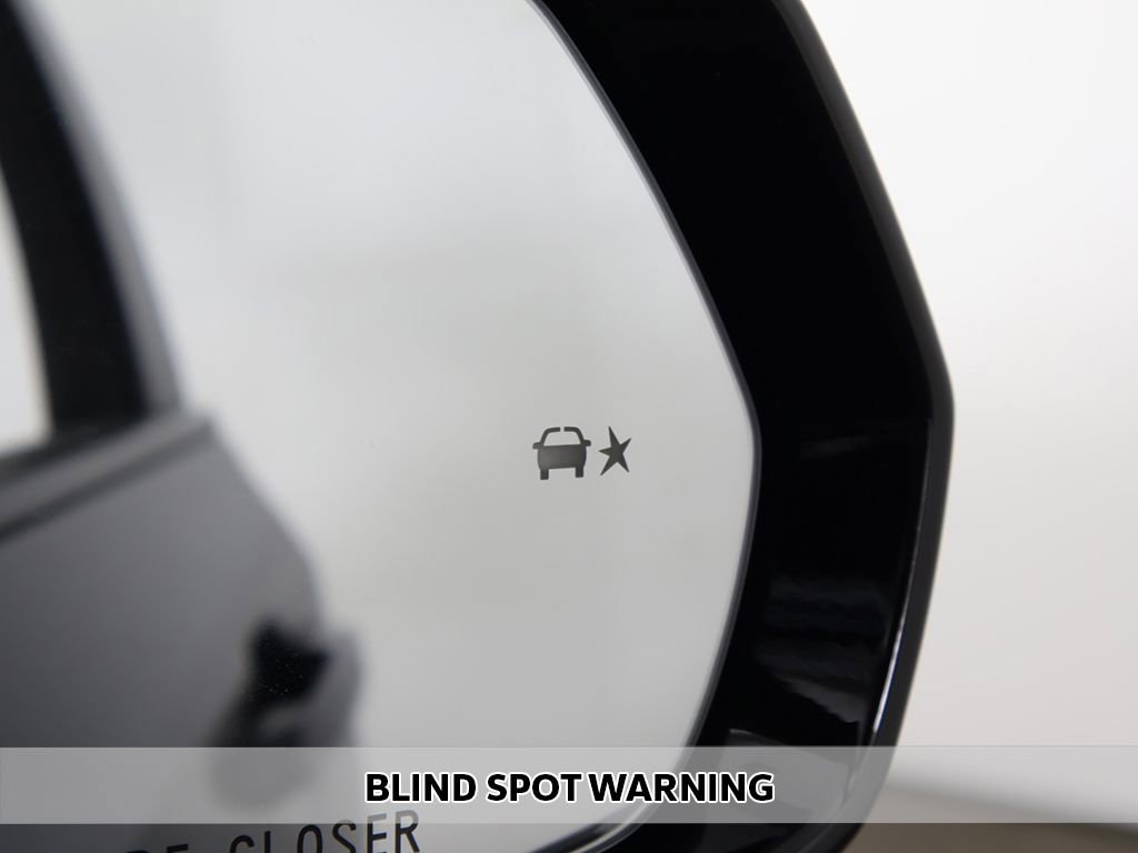 Used 2023 Cadillac XT4 Sport image 4