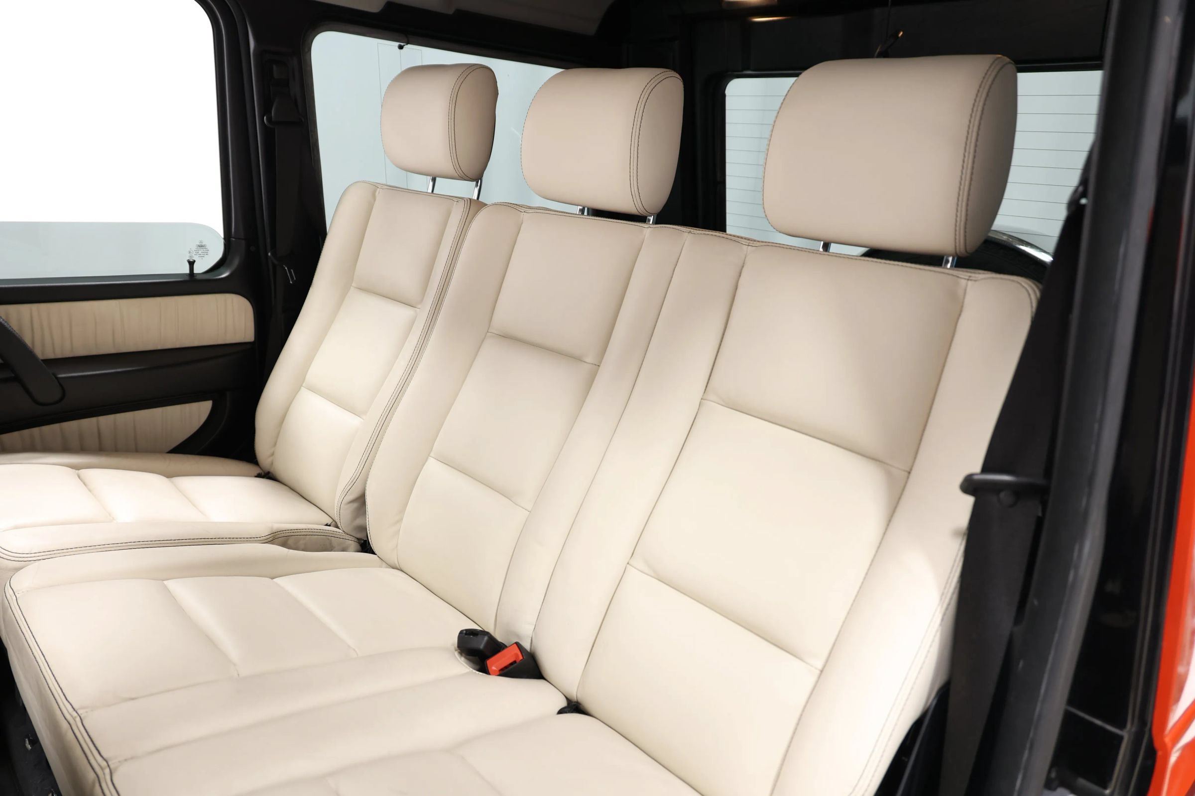 Used 2016 Mercedes-Benz G 550 image 3