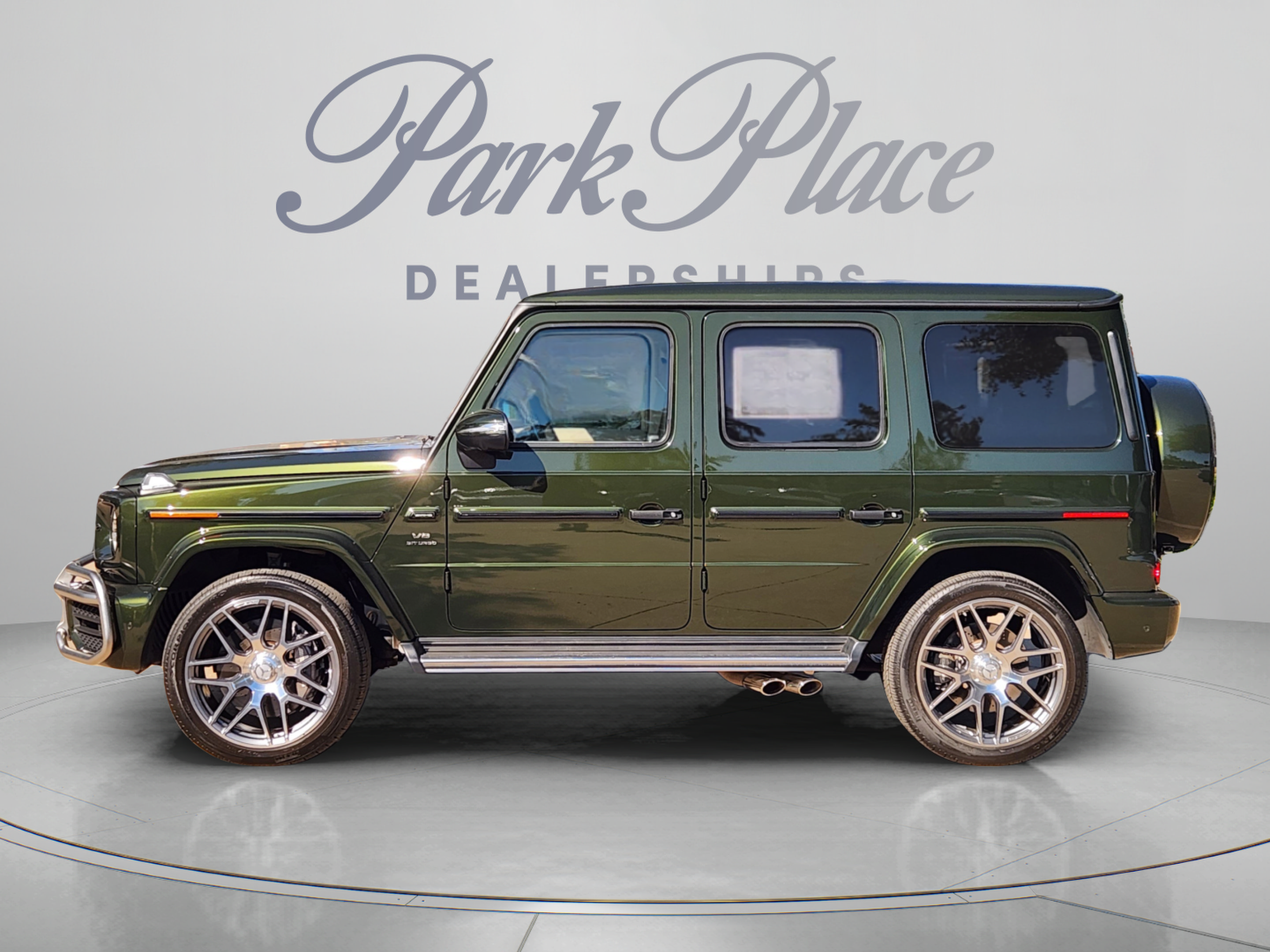 Certified 2024 Mercedes-Benz G 63 AMG 4MATIC image 2