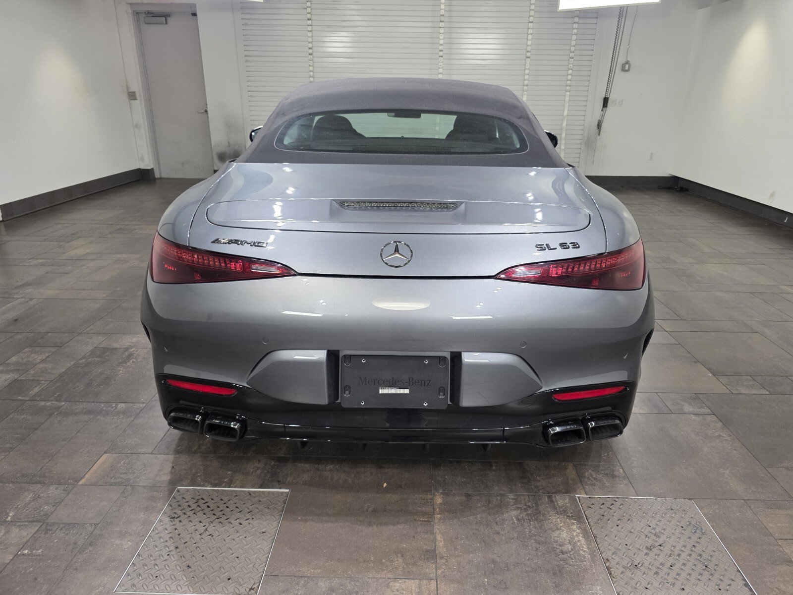 Used 2022 Mercedes-Benz SL 63 AMG 4MATIC image 22
