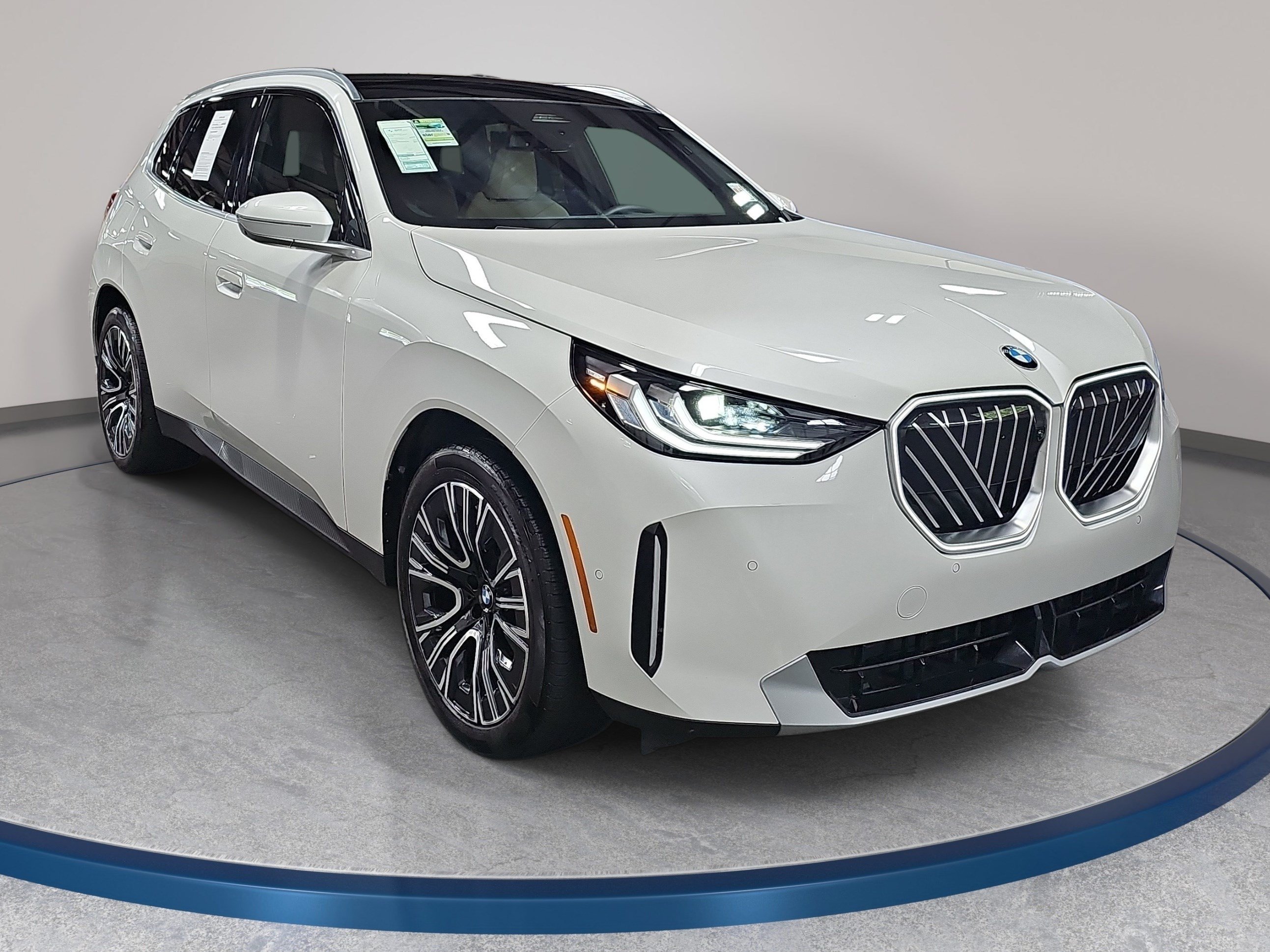 Certified 2026 BMW X3 xDrive30i w/ Premium Package AWD/4WD image 4