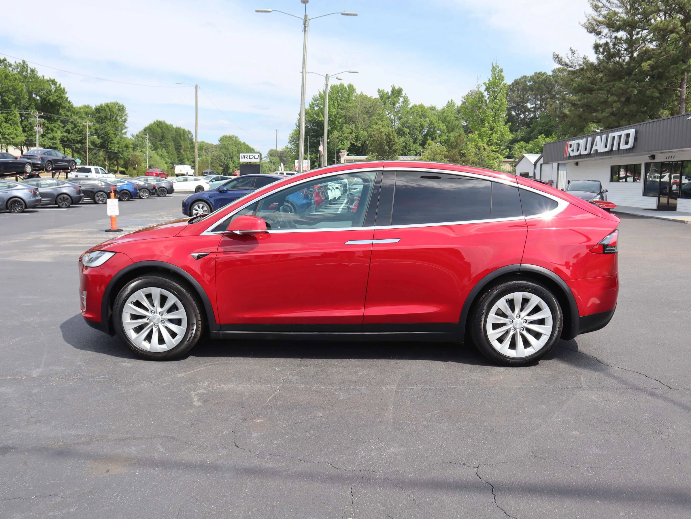 Used 2019 Tesla Model X Long Range AWD/4WD image 9