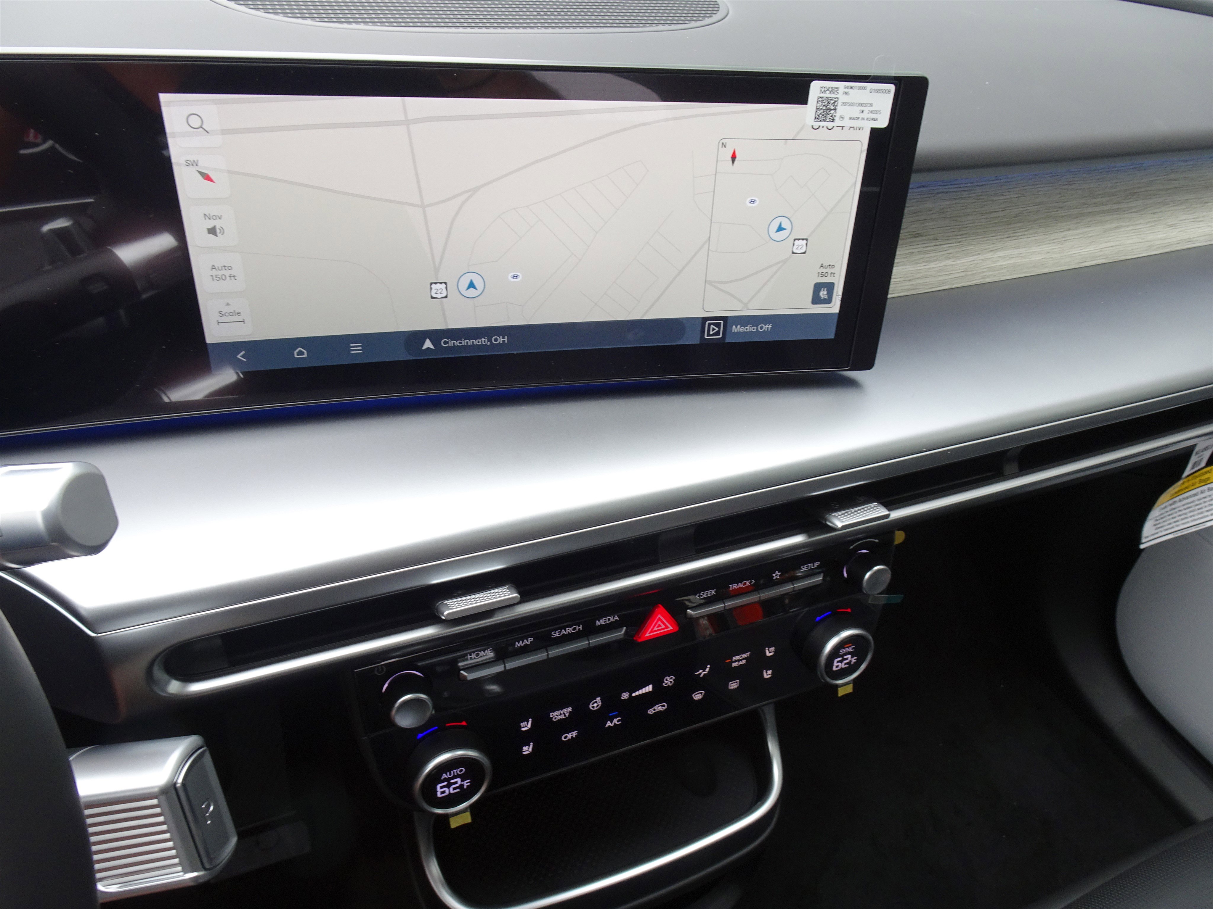 New 2026 Hyundai Ioniq 9 Limited image 16