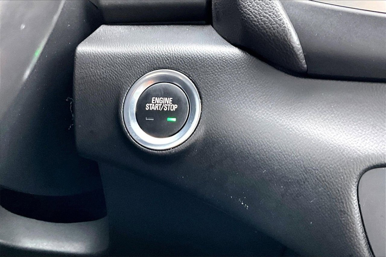 Used 2022 GMC Terrain SLT w/ Infotainment Package II image 27