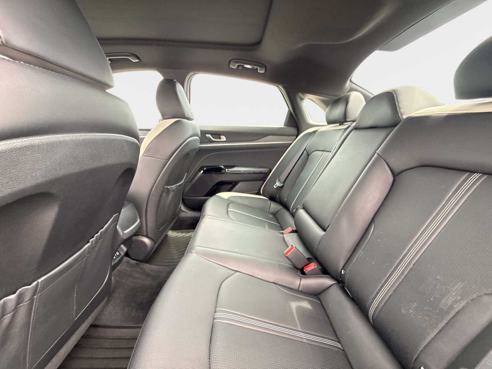 Used 2025 Kia K5 GT-Line w/ GT-Line Premium Package image 14