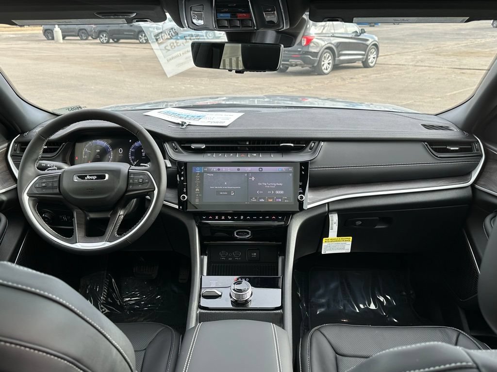 New 2026 Jeep Grand Cherokee Limited AWD/4WD image 21