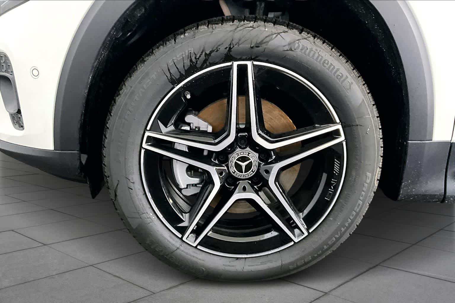 New 2026 Mercedes-Benz GLB 250 4MATIC image 15