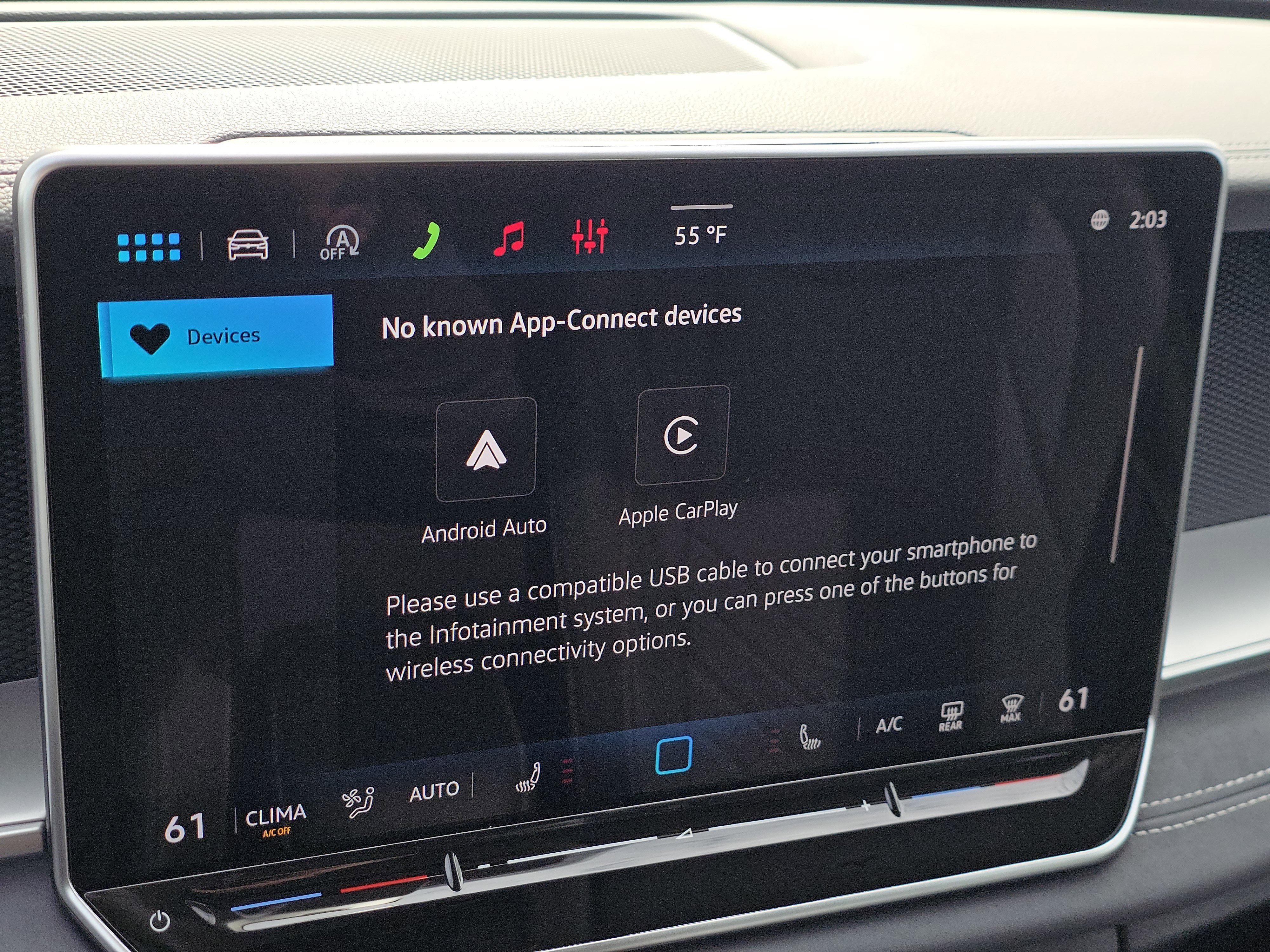 New 2026 Volkswagen Tiguan SE image 9