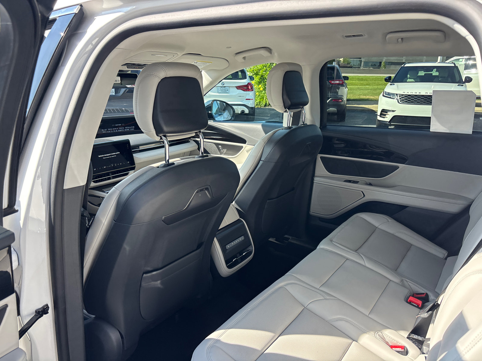 New 2026 Lincoln Nautilus Premier AWD/4WD image 27