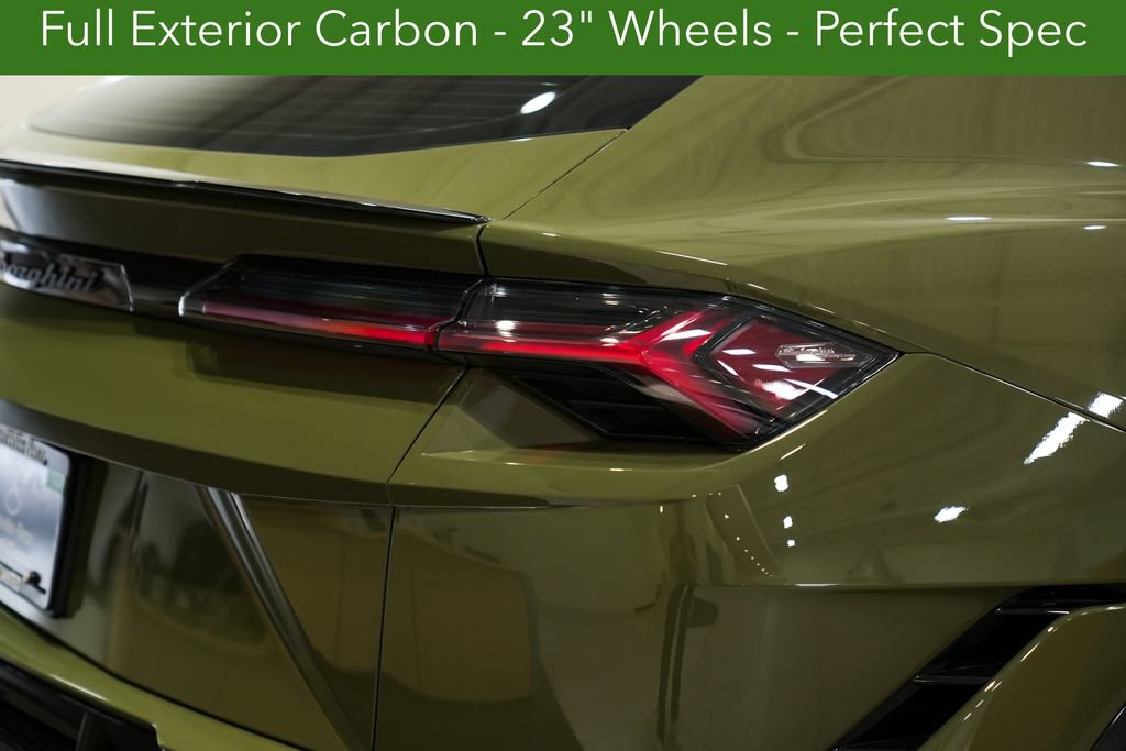 Used 2023 Lamborghini Urus Performante AWD/4WD image 14