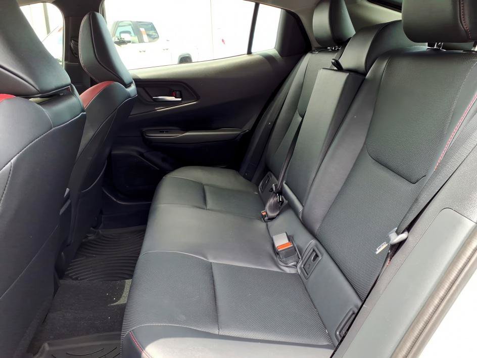 Used 2026 Toyota Prius Plug-In Hybrid FWD image 11