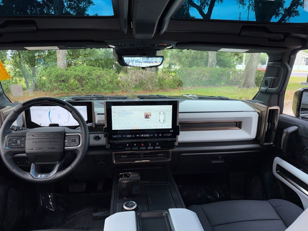Used 2025 GMC Hummer EV 3X AWD/4WD image 18