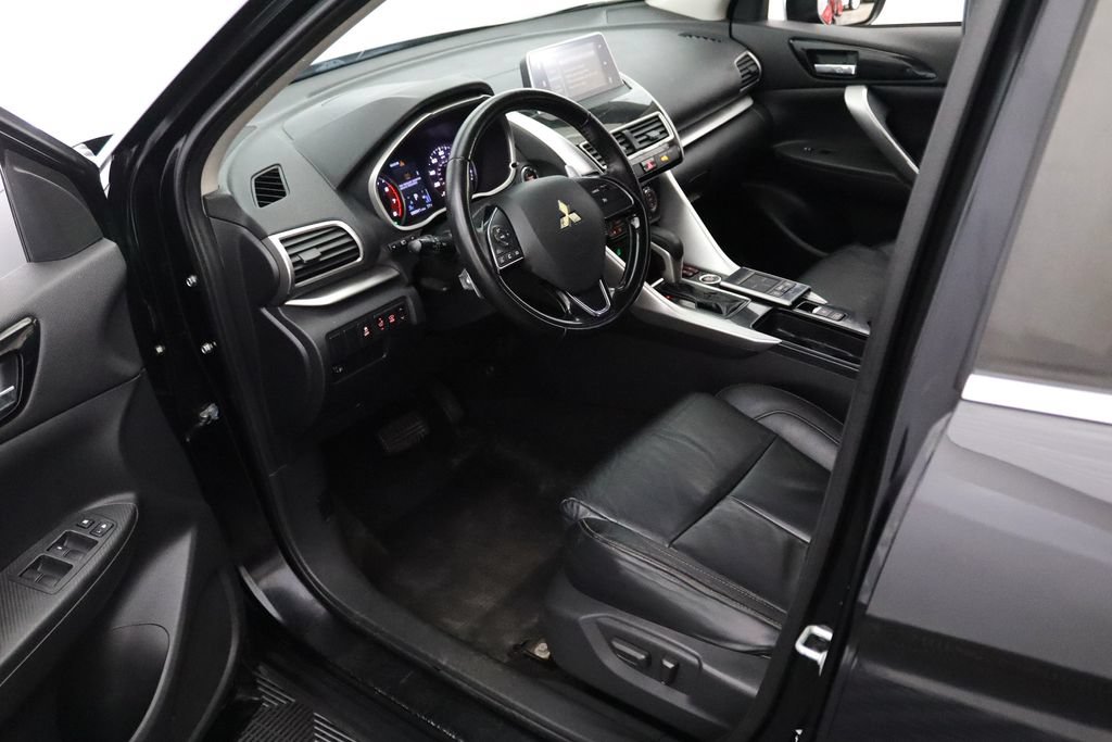 Used 2019 Mitsubishi Eclipse Cross SEL AWD/4WD image 18