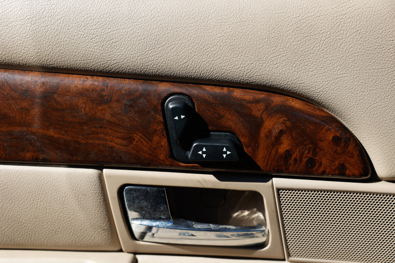 Used 2005 Mercury Grand Marquis GS image 33