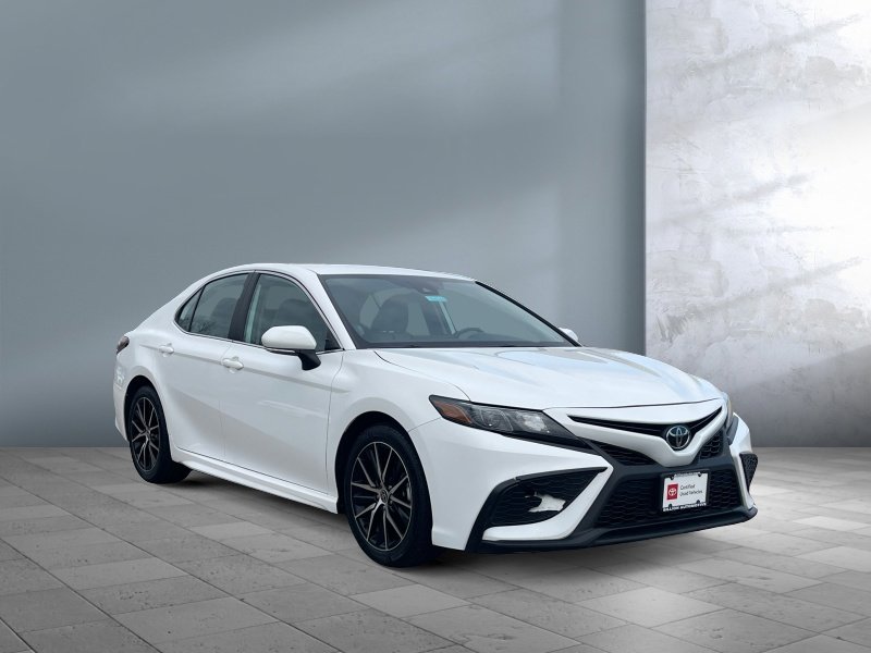 Certified 2023 Toyota Camry SE w/ Cold Weather Package FWD image 8