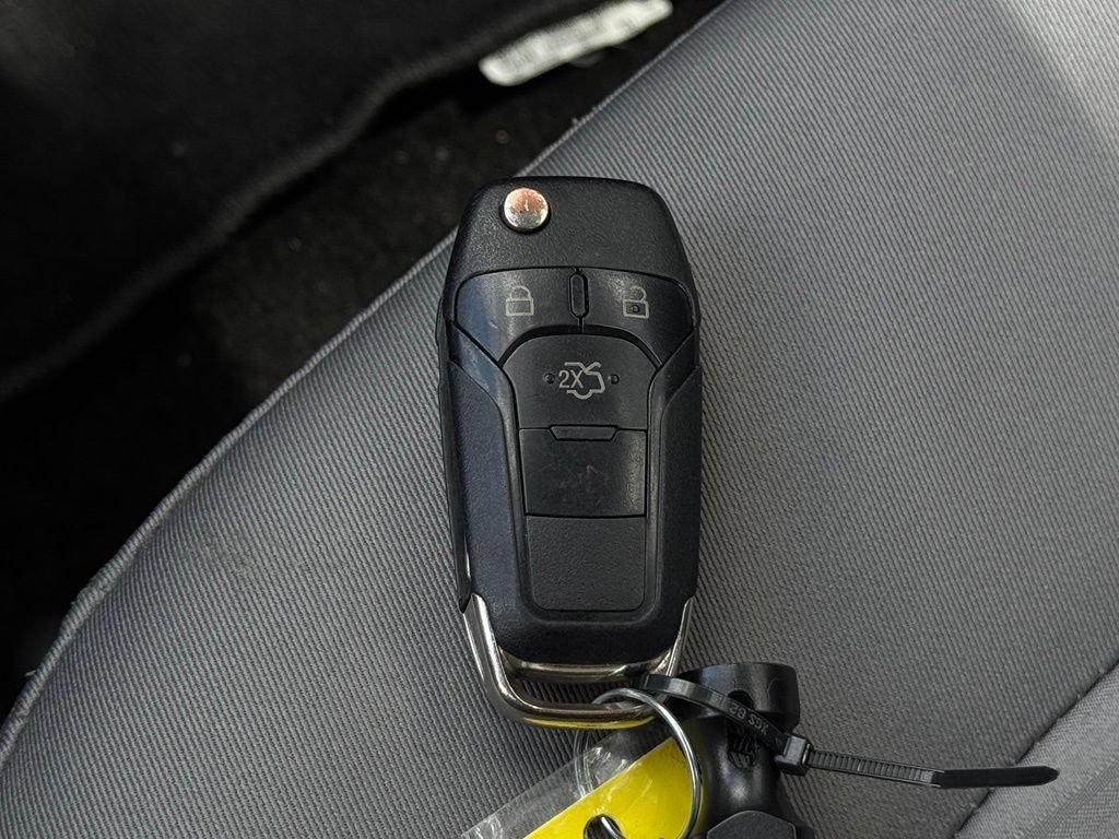 Used 2016 Ford Fusion S FWD image 32