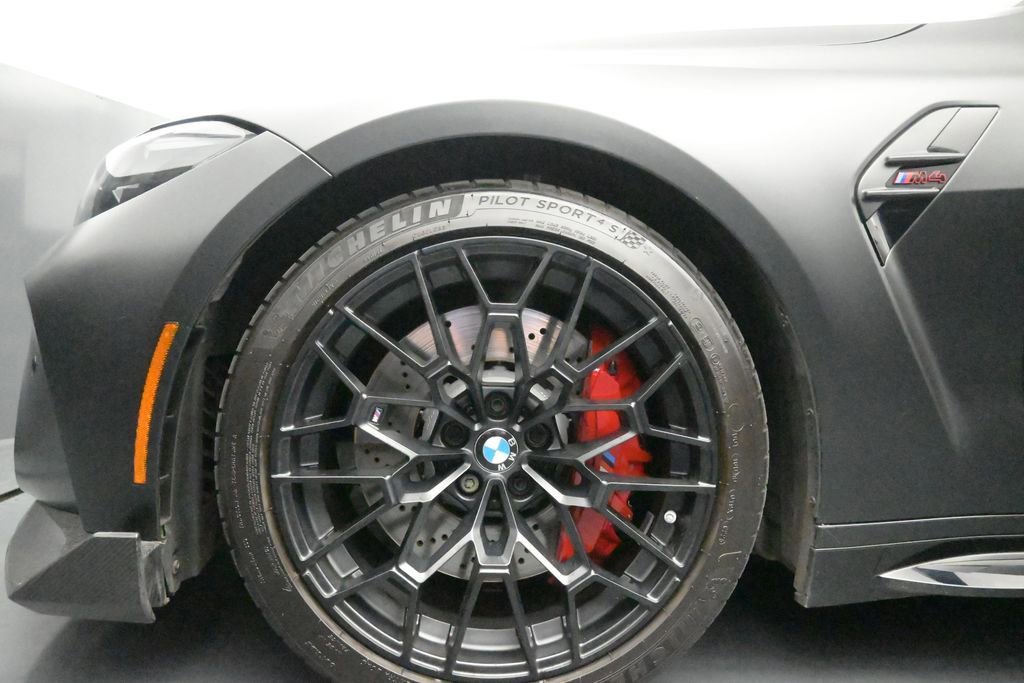 Used 2025 BMW M4 CS AWD/4WD image 9