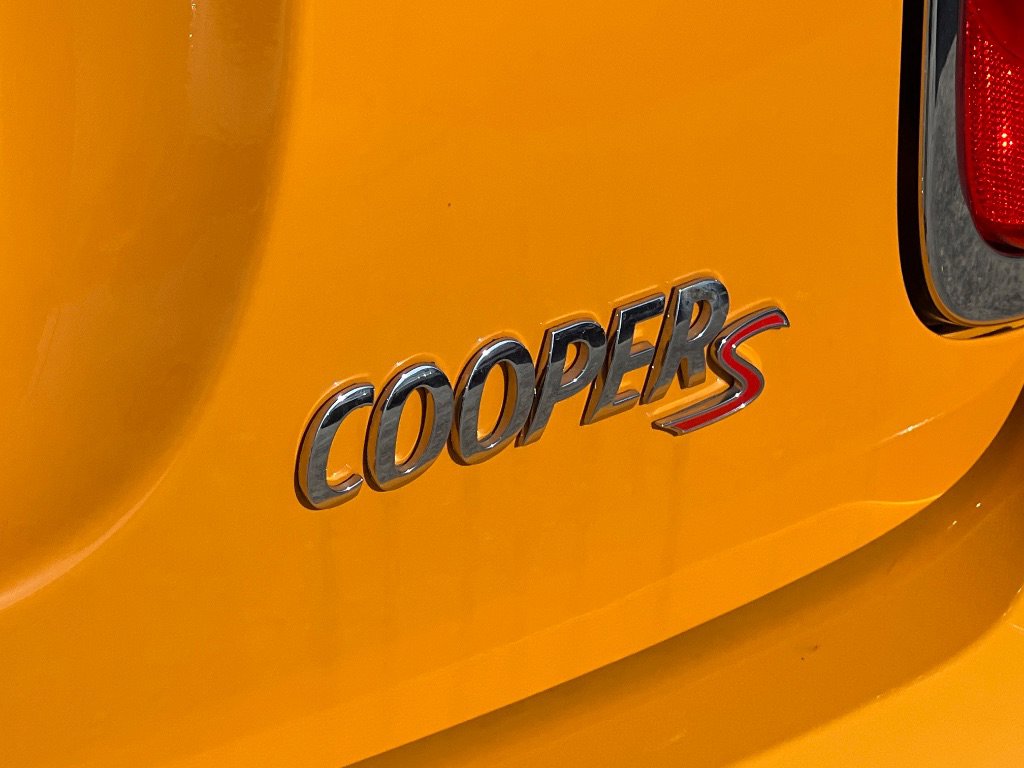 Used 2017 MINI Cooper S image 17