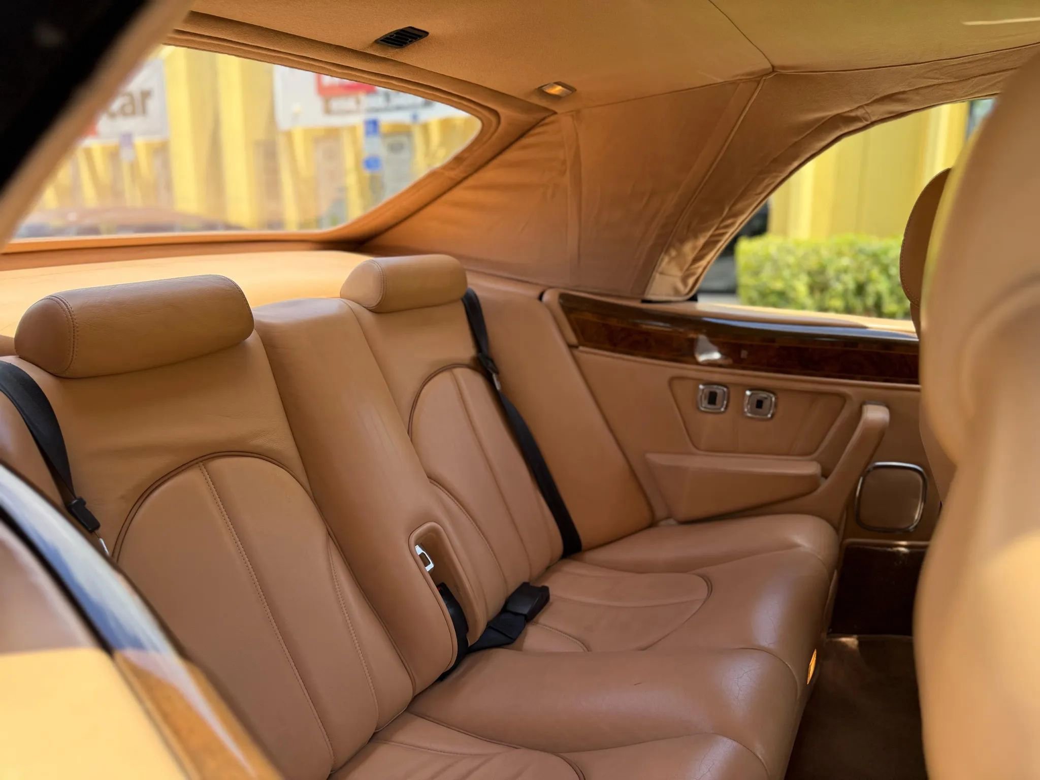 Used 2000 Rolls-Royce Corniche RWD image 30