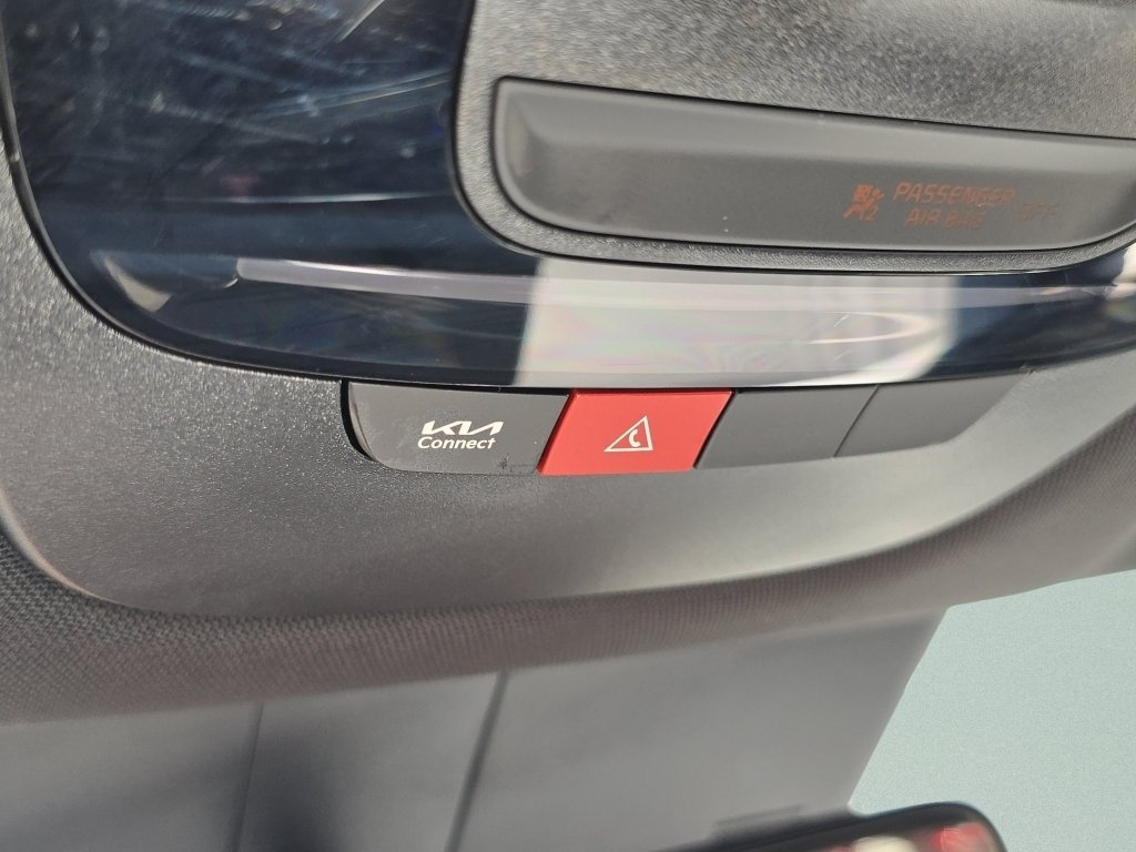 Used 2022 Kia EV6 GT-Line w/ GT-Line Suede Seat Package AWD/4WD image 37