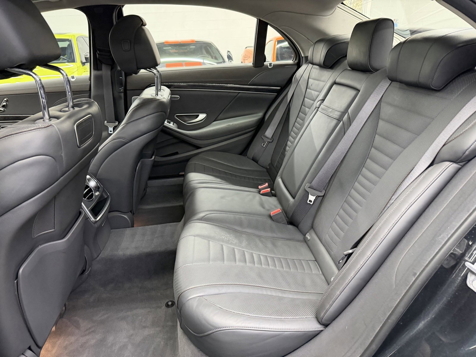 Used 2019 Mercedes-Benz S 560 4MATIC Sedan w/ AMG Line Exterior image 22