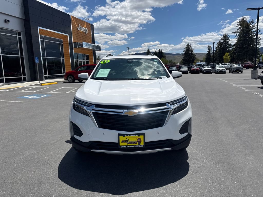 Used 2022 Chevrolet Equinox LT AWD/4WD image 2