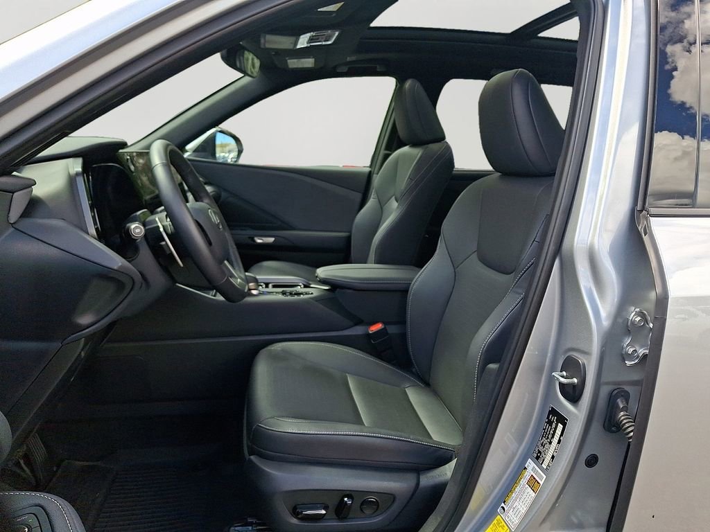 Used 2025 Lexus TX 350 AWD w/ Technology Package image 15