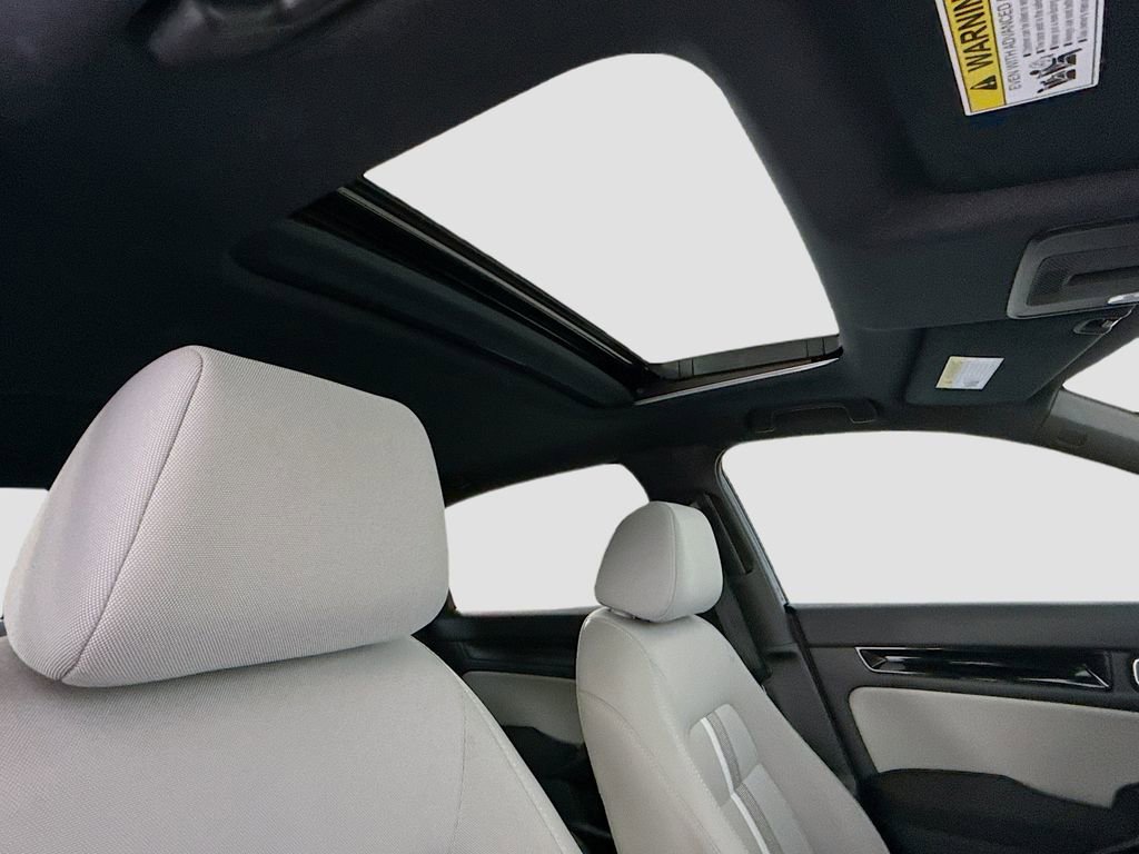 Certified 2025 Honda Civic Sport image 18