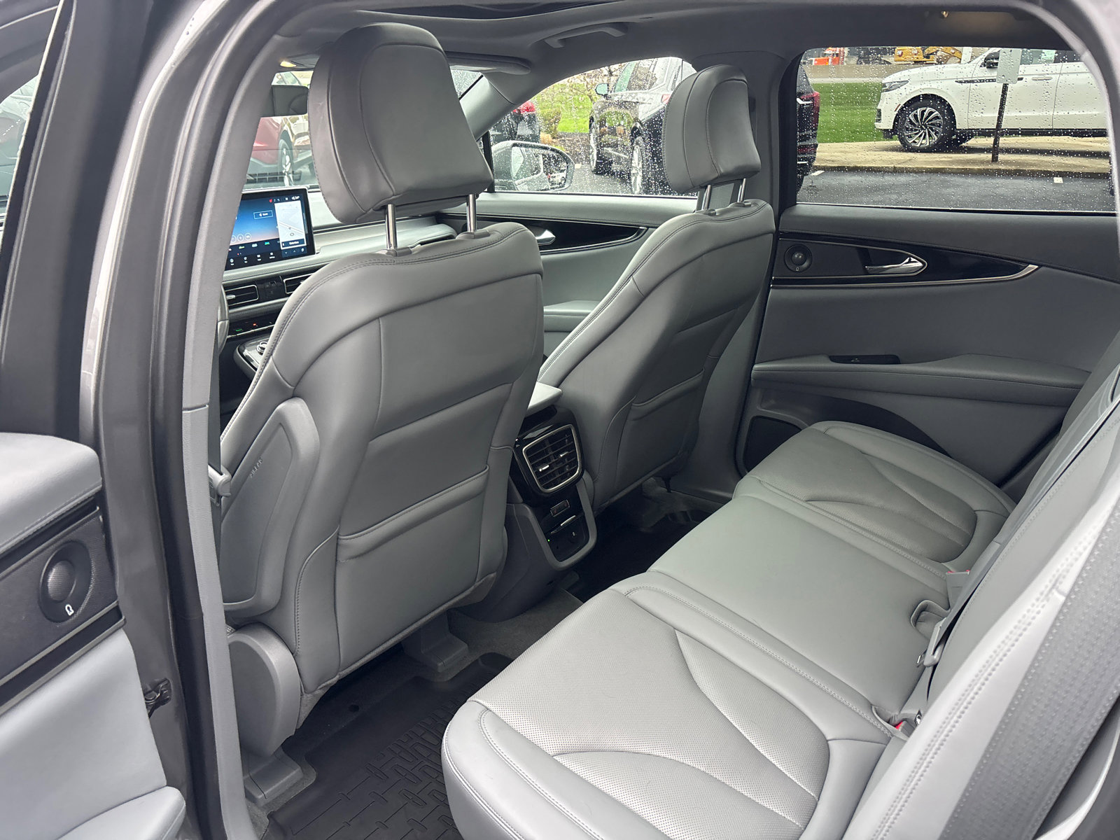 Certified 2023 Lincoln Nautilus Reserve w/ Equipment Group 201A image 27