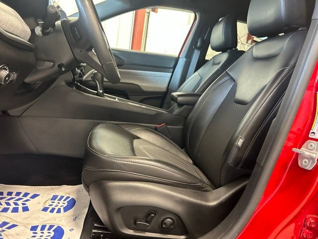 Used 2023 Jeep Compass Latitude w/ Convenience Group AWD/4WD image 13