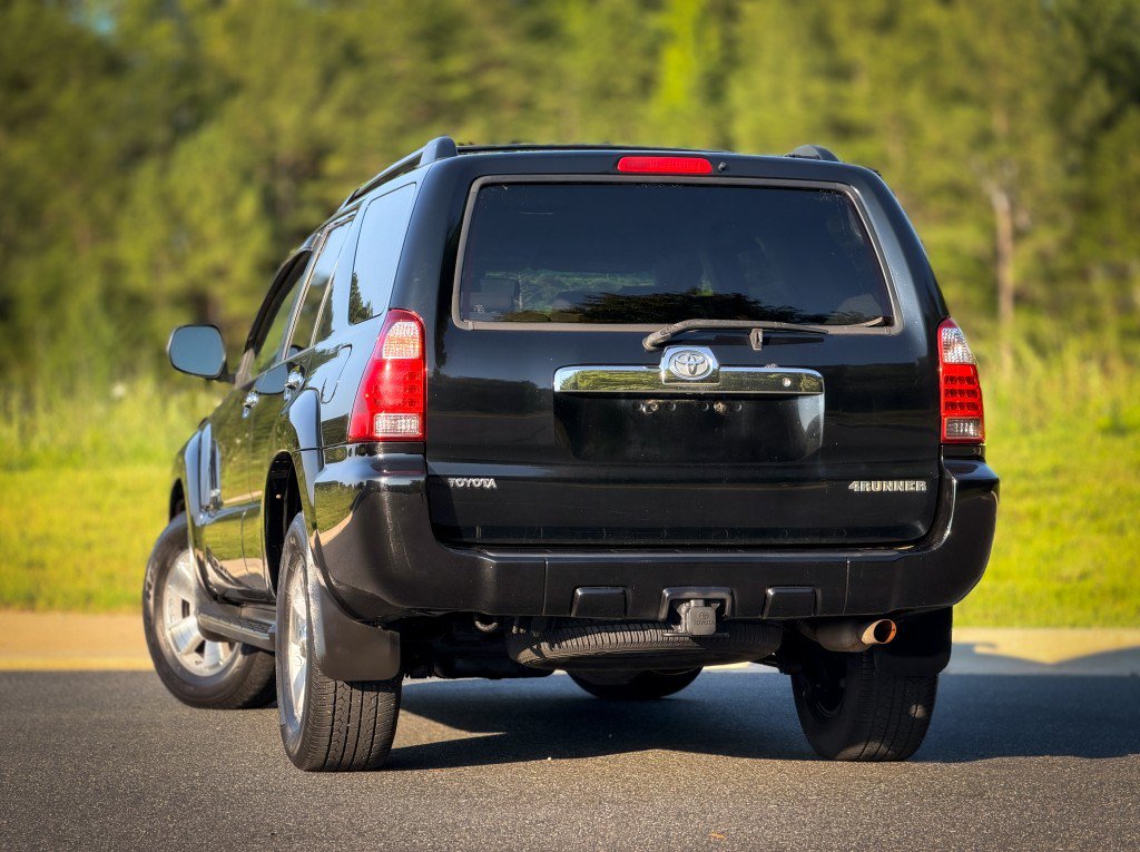 Used 2007 Toyota 4Runner Sport AWD/4WD image 8