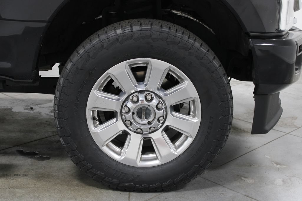 Used 2022 Ford F250 Platinum AWD/4WD image 16