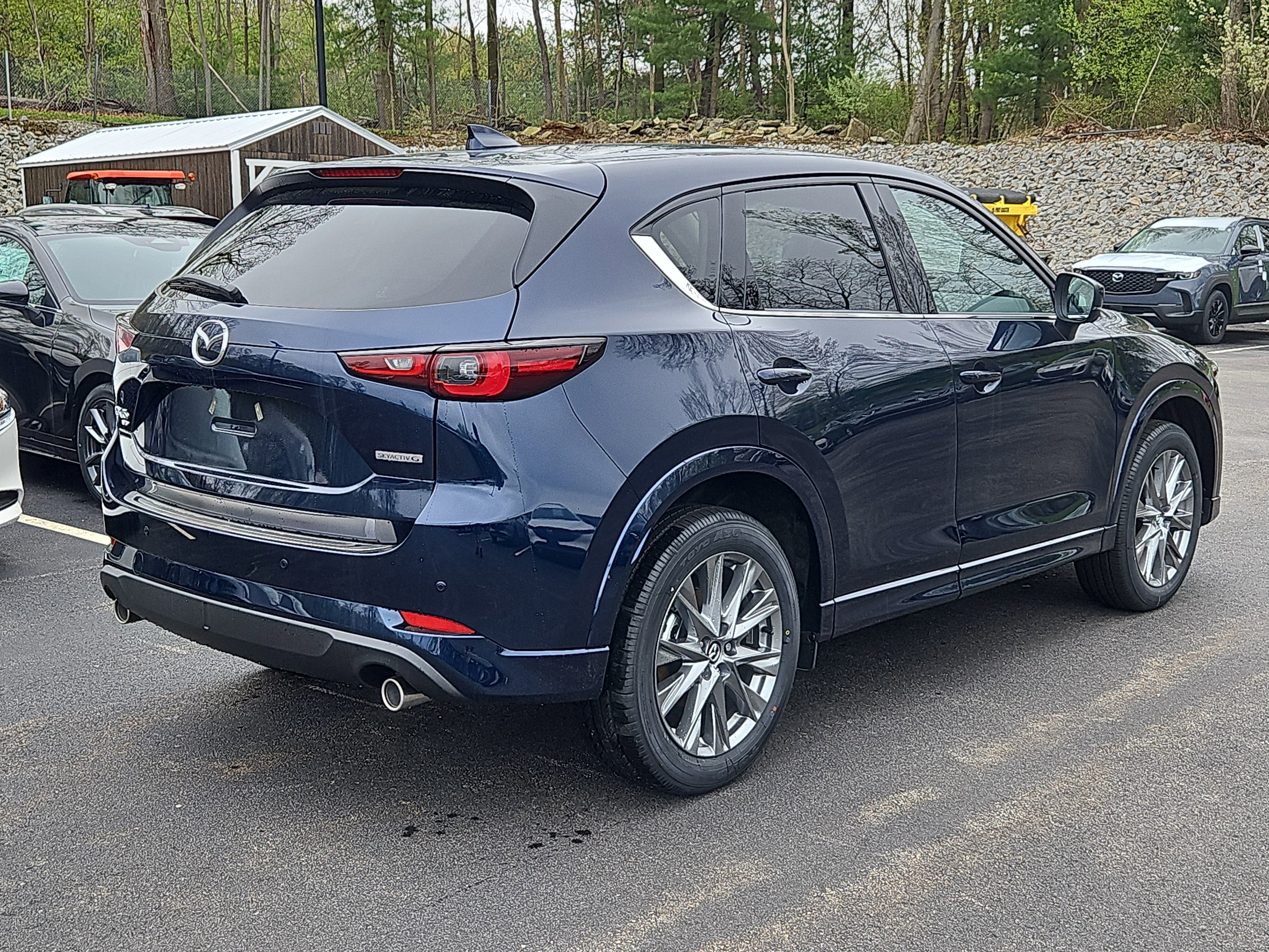 New 2025 MAZDA CX-5 AWD 2.5 S w/ Premium Plus Pkg image 2