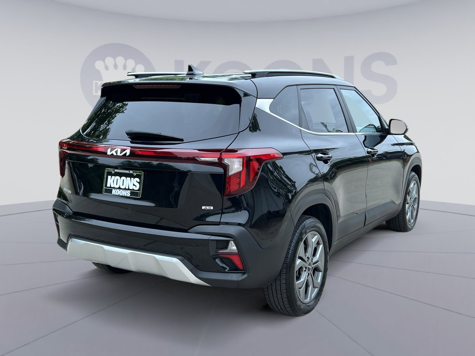 Used 2024 Kia Seltos S AWD/4WD image 16